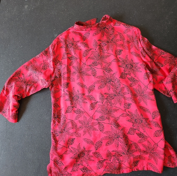 Chico Size 2 Red Silk tunic - Picture 3 of 5